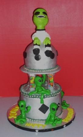 birthday cakes, wedding cakes, anniversary cakes, special occasion cakes Central MA